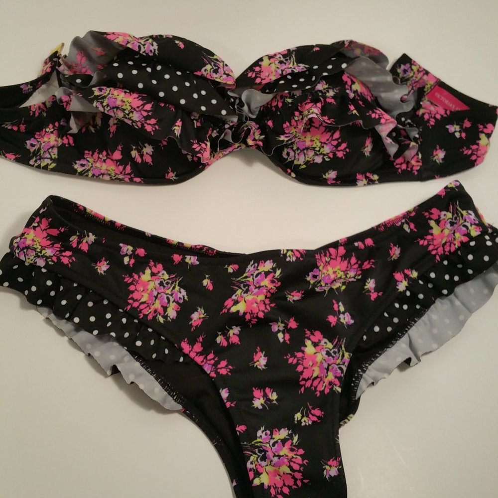 Victoria Secret Floral Bikini Polk-a-Dot Trim SEXY